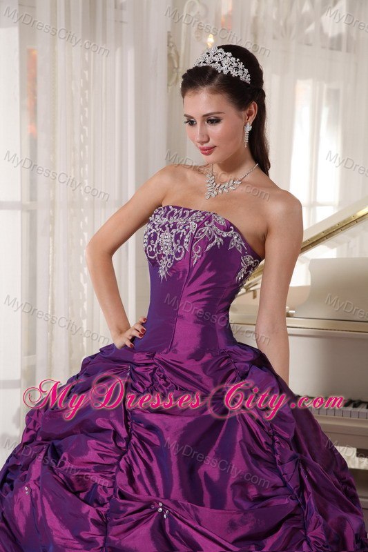 Latest Styles Beading Pick-Ups Purple Quinceanera Gowns 2013