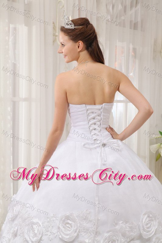 Pretty Flowers Appliques Sweetheart 2013 White Quinceanera Gowns