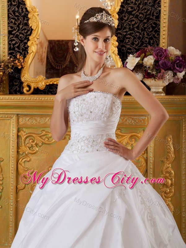 Cheap White A-line Appliques With Beading Dresses For 2013 Sweet 15