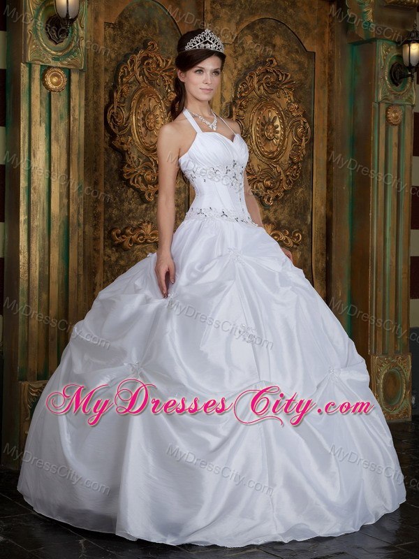 Elegant Halter Top Beaded Cheap Puffy Quinceanera Gowns In White