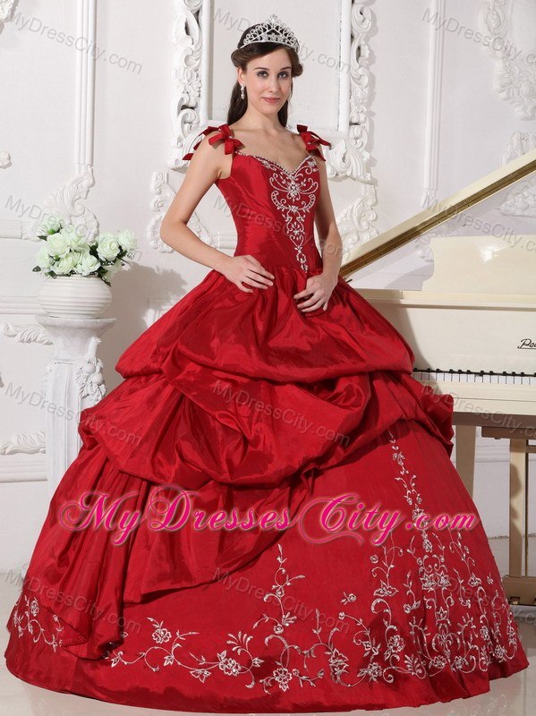 Flowers Straps Embroidery Pick Ups Wine Red Dresses For Sweet 15