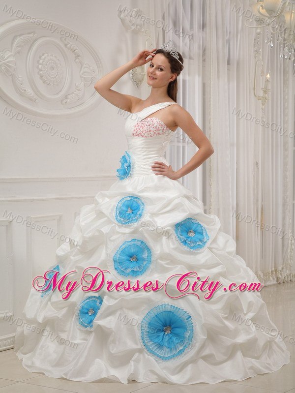 One Shoulder Blue Flowers White Dresses For Sweet 16 With Pick Ups