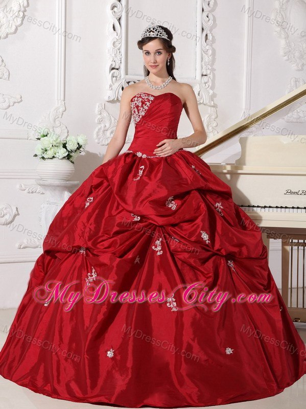 Sweetheart Appliques Ball Gown Wine Red Quinceanera Gowns