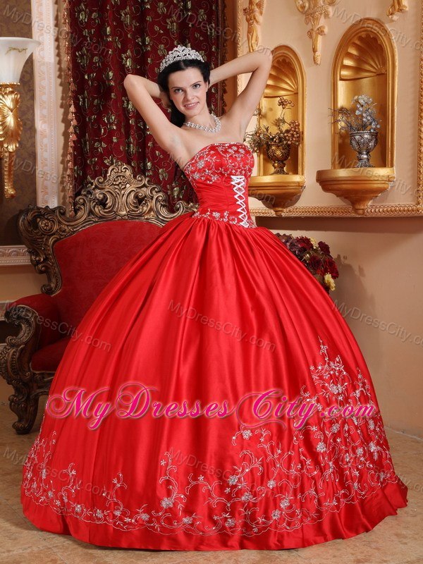 Taffeta Embroidery Strapless Red 2013 Cheap Quinceanera Dresses