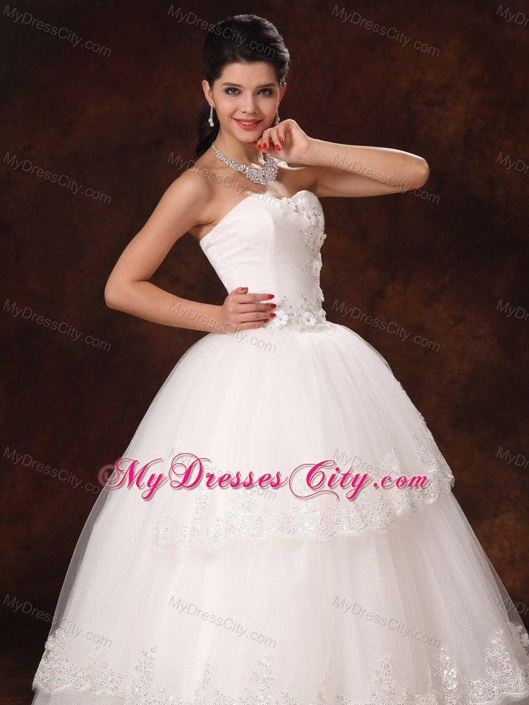 Ball Gown Tulle Appliques Sweetheart Floor-length Wedding Dress