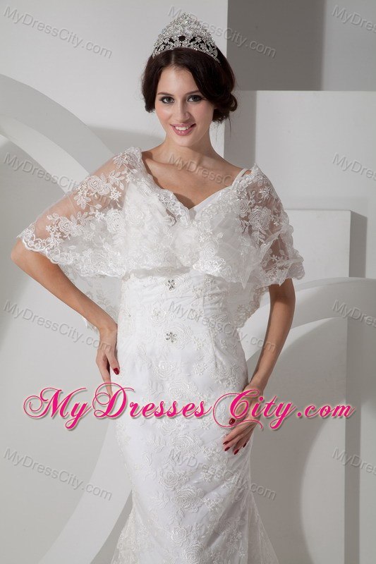 V-neck Brush Train Lace Covered Wedding Dress with Mantle