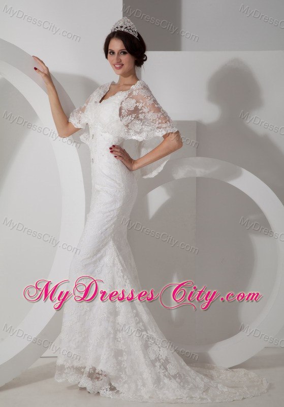 V-neck Brush Train Lace Covered Wedding Dress with Mantle