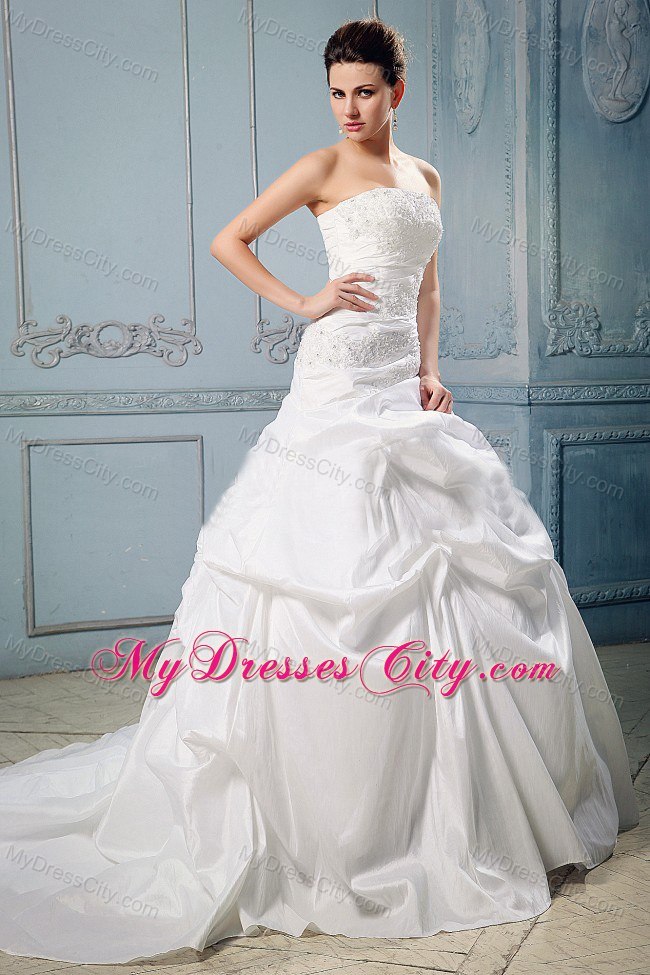 A-line Pick-ups and Appliques Strapless Wedding Anniversary Dress