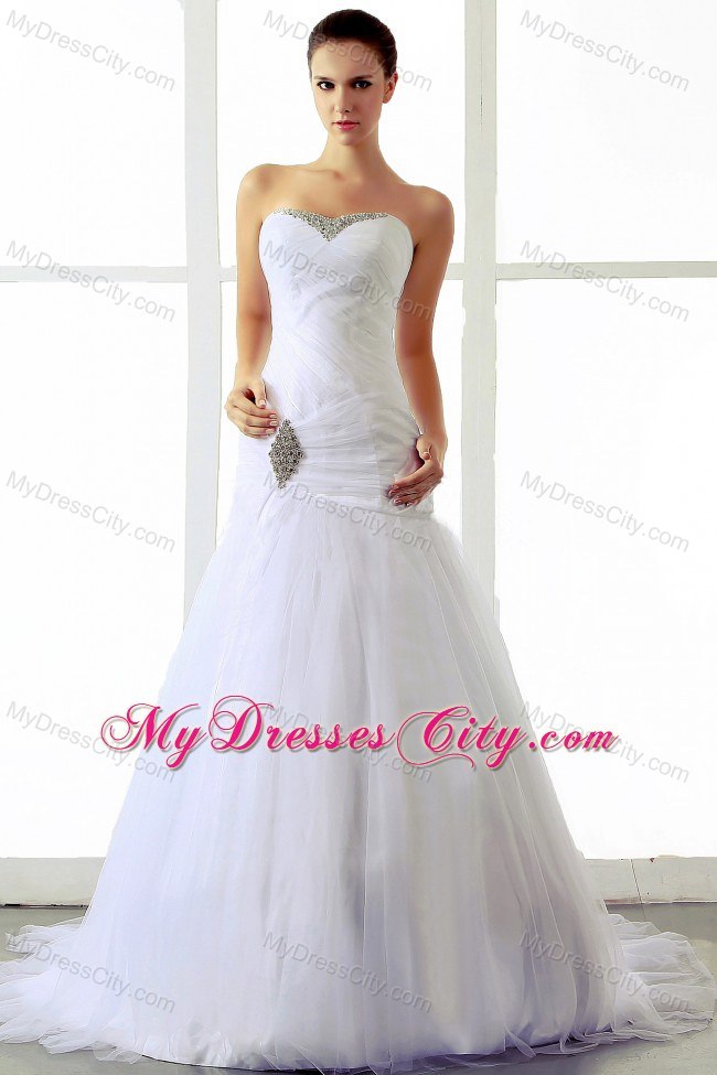 Bodice Sweetheart Brush Train Wedding Gowns with Beading and Ruching