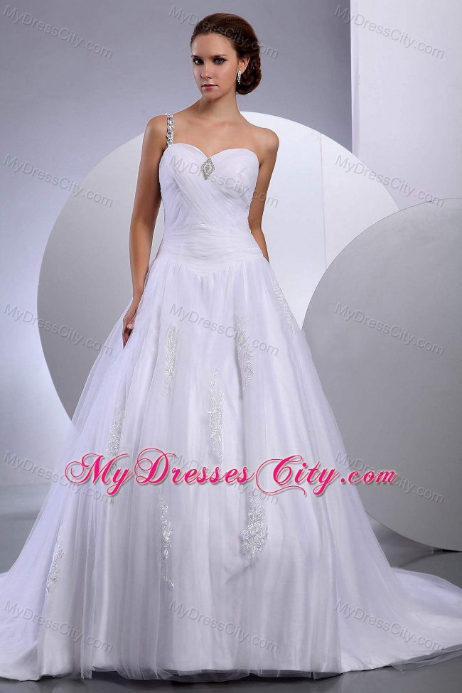 Rhinestone One Shoulder Tulle Appliques Chapel Train Wedding Dress