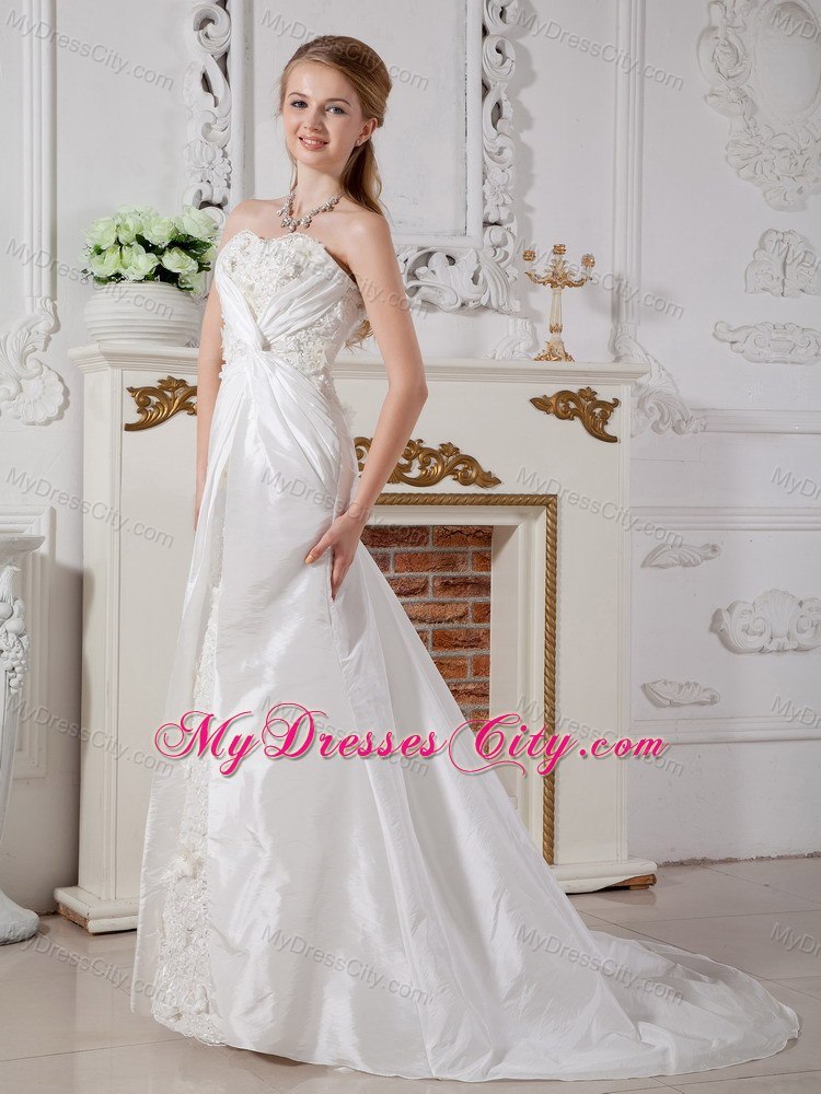 Clasp Handle Flowers Court Train Bridal Dress with Criss Cross in Front