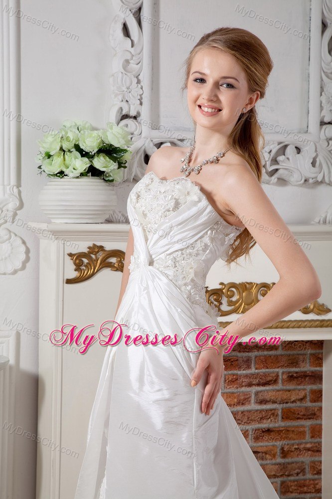 Clasp Handle Flowers Court Train Bridal Dress with Criss Cross in Front