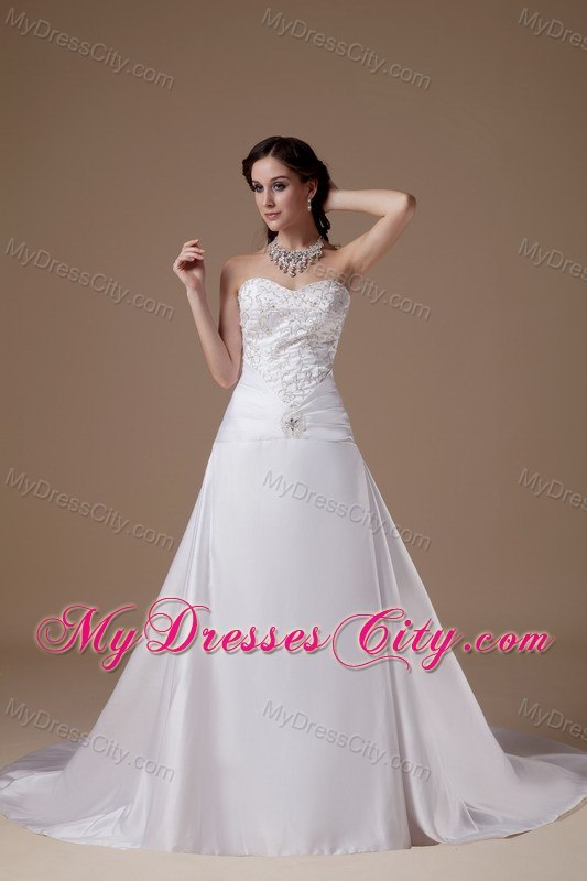 Clasp Handle Embroidery with Beading Satin Court Train Wedding Dresses