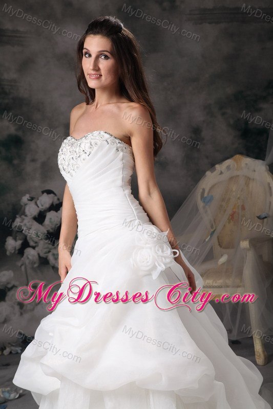 Beaded Sweetheart Pick Ups Organza Ruching Court Train Wedding Dresses