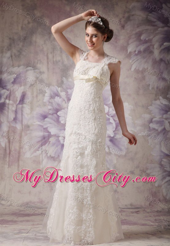 Luxurious Lace Square Garden Wedding Dresses with Peekaboo Keyhole