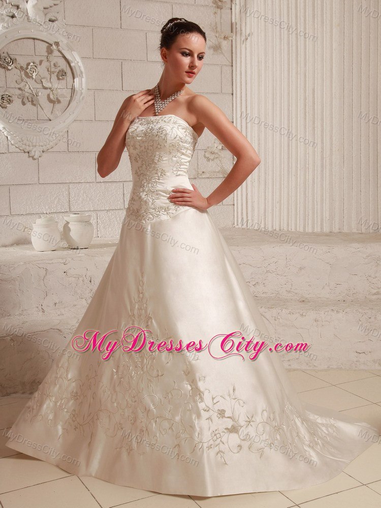 Elegant Embroidery on Satin Court Train Ivory Wedding Dresses for Church