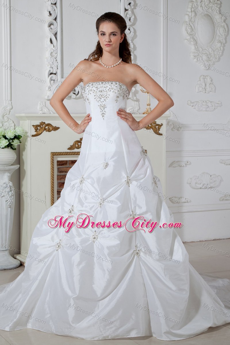 Brand New Strapless Pick-ups Appliques Wedding Dress for Cheap