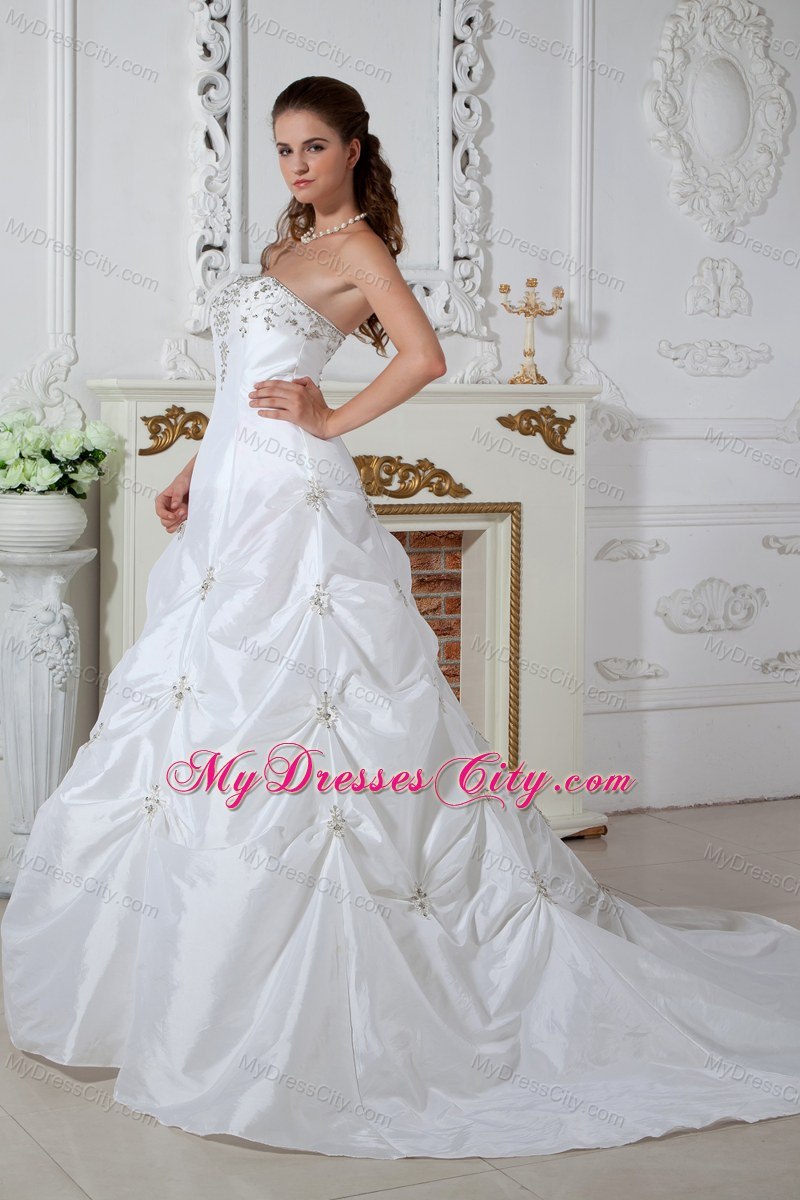 Brand New Strapless Pick-ups Appliques Wedding Dress for Cheap