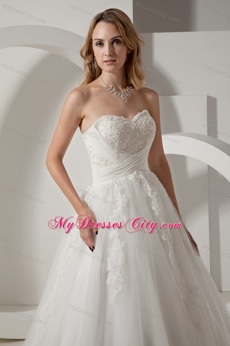 A-line Sweetheart Court Train 2013 Wedding Dress with Lace