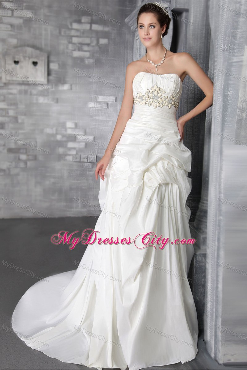 Romantic Pick-ups Court Train Taffeta Beading Bridal Dresses