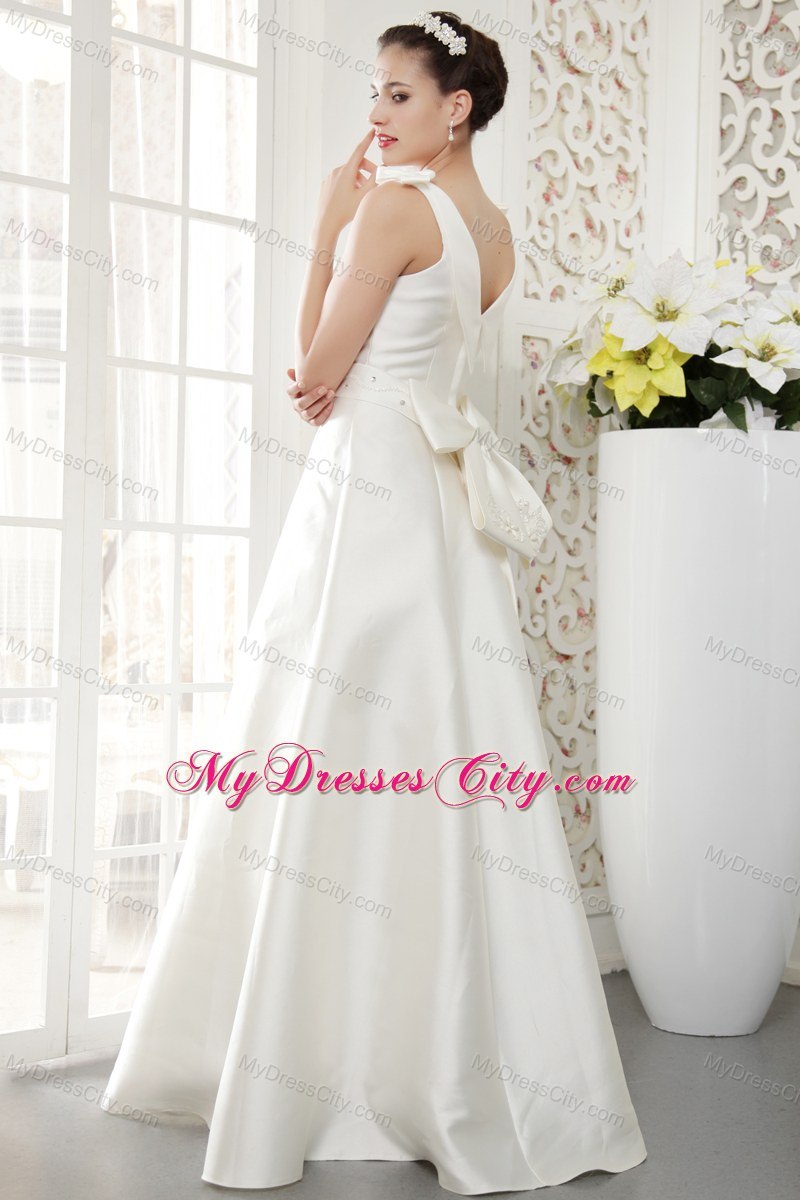 Brand New A-line V-neck Wedding Dress with Appliques Beading