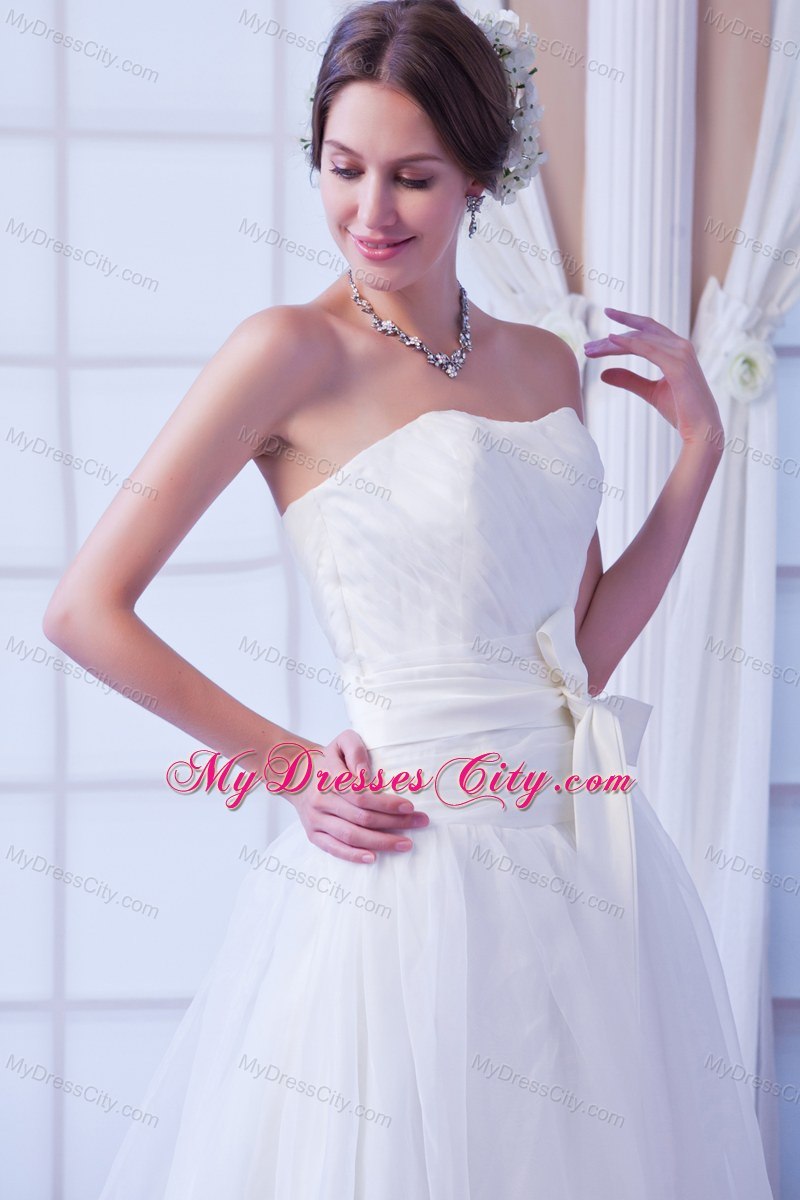 Elegant Strapless Court Train Organza Sashes Wedding Gown