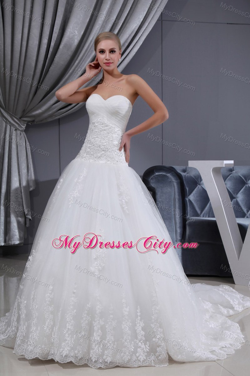 Lace Ruches Sweetheart Chapel Train 2013 Wedding Dress