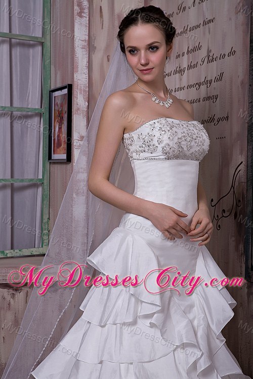 Beading Taffeta Appliques Wedding Dress with Ruffled Layers