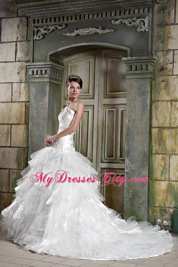 Strapless Chapel Train Appliques Wedding Dress with Layers