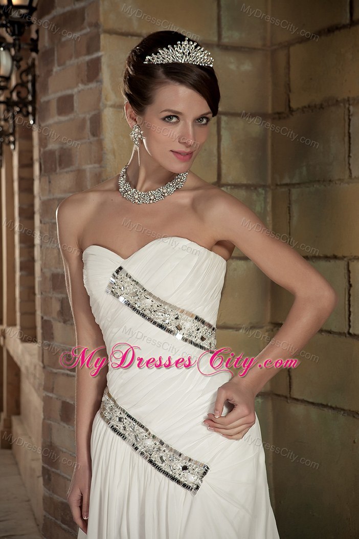 Sweetheart Court Train Chiffon Wedding Dress with Beading