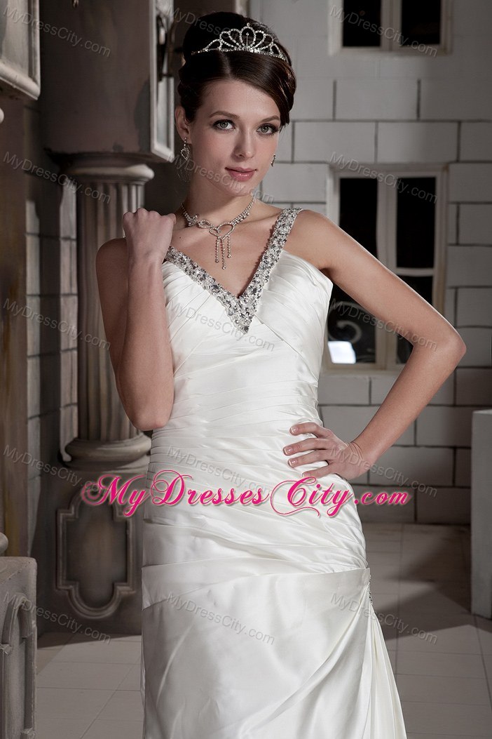 Popular Princess Beaded V-neck Lace-up Ruched Wedding Gown