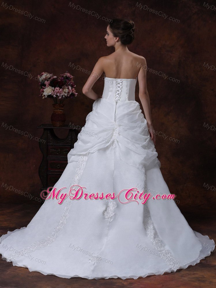 Beading Strapless Stylish Court Train Church Wedding Dress