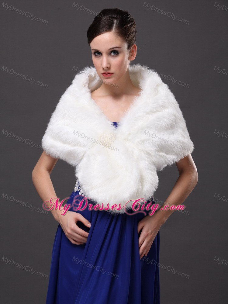 Button Gorgeous Faux Fur Trumpet/ Mermaid V-neck Wraps / Shawls