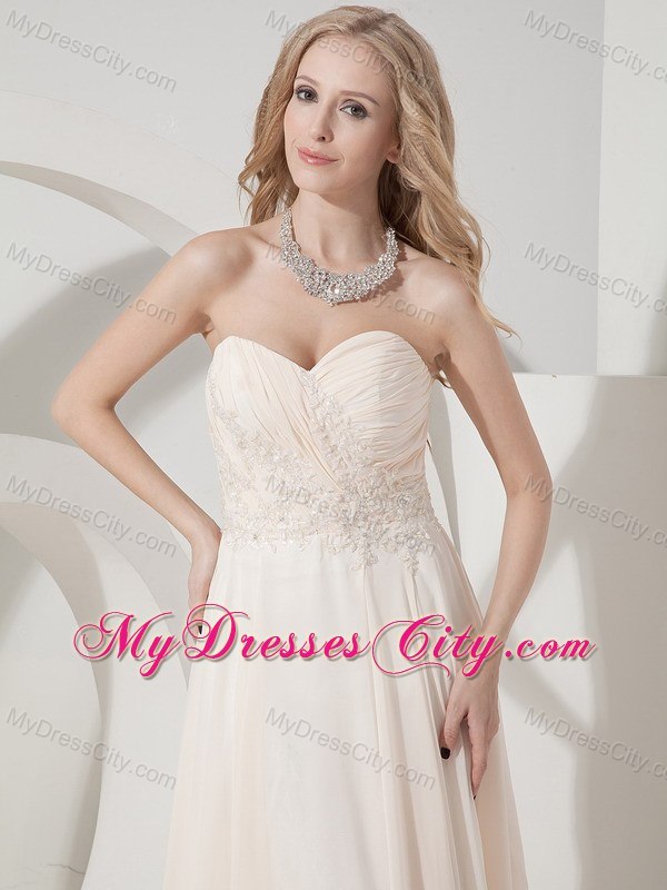 Champagne Column Sweetheart Chiffon Bridesmaid Dress with Appliques