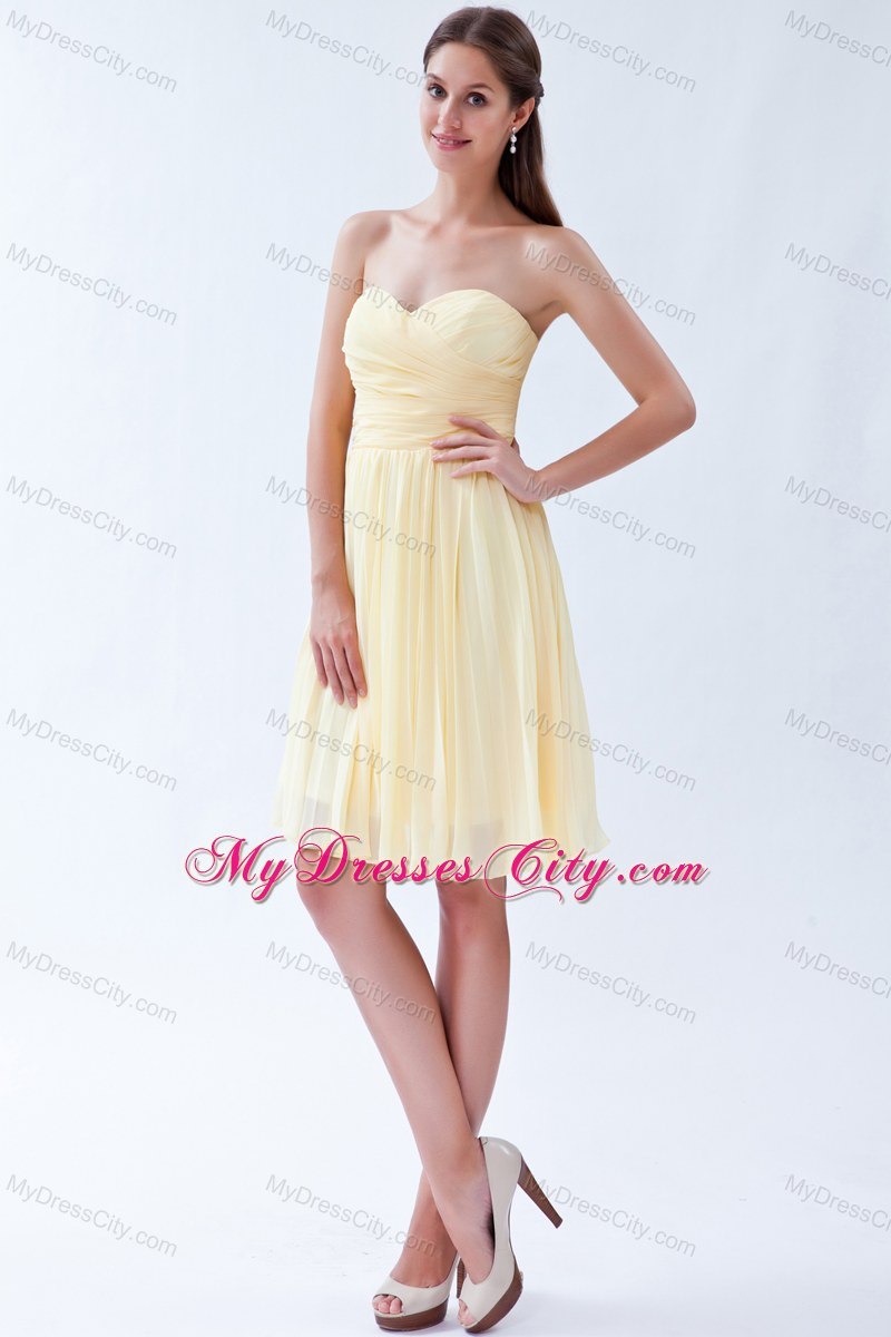 Sweetheart Pleated Knee-length Chiffon Bridesmaid Dress in Light Yellow