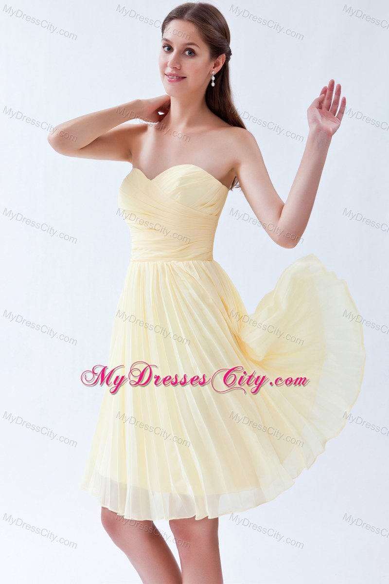 Sweetheart Pleated Knee-length Chiffon Bridesmaid Dress in Light Yellow