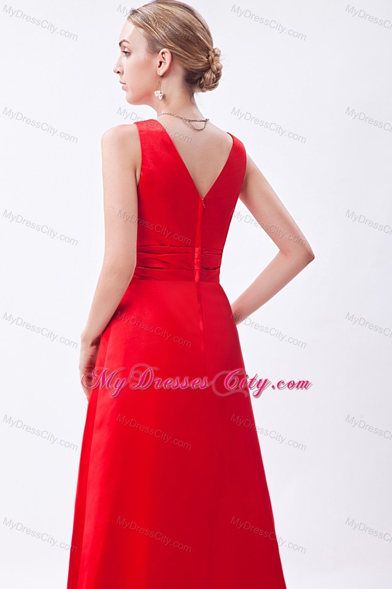 Low Cut V-neck Red Floor-length Sleeveless Bridesmaid Dress