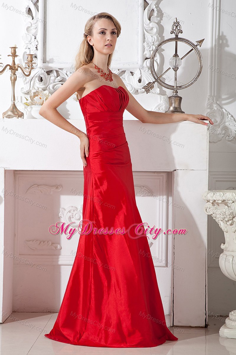 Ruched Sweetheart Strapless Red A-line Bridesmaid Dress