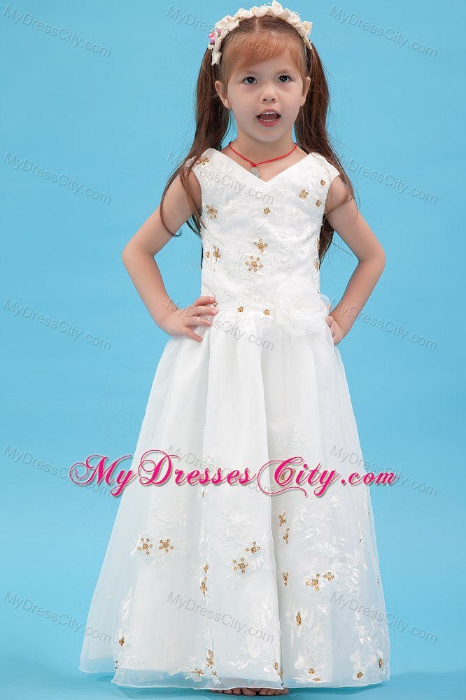 V-neck Floor-length Organza A-line Flower Girl Dress Appliques Accent