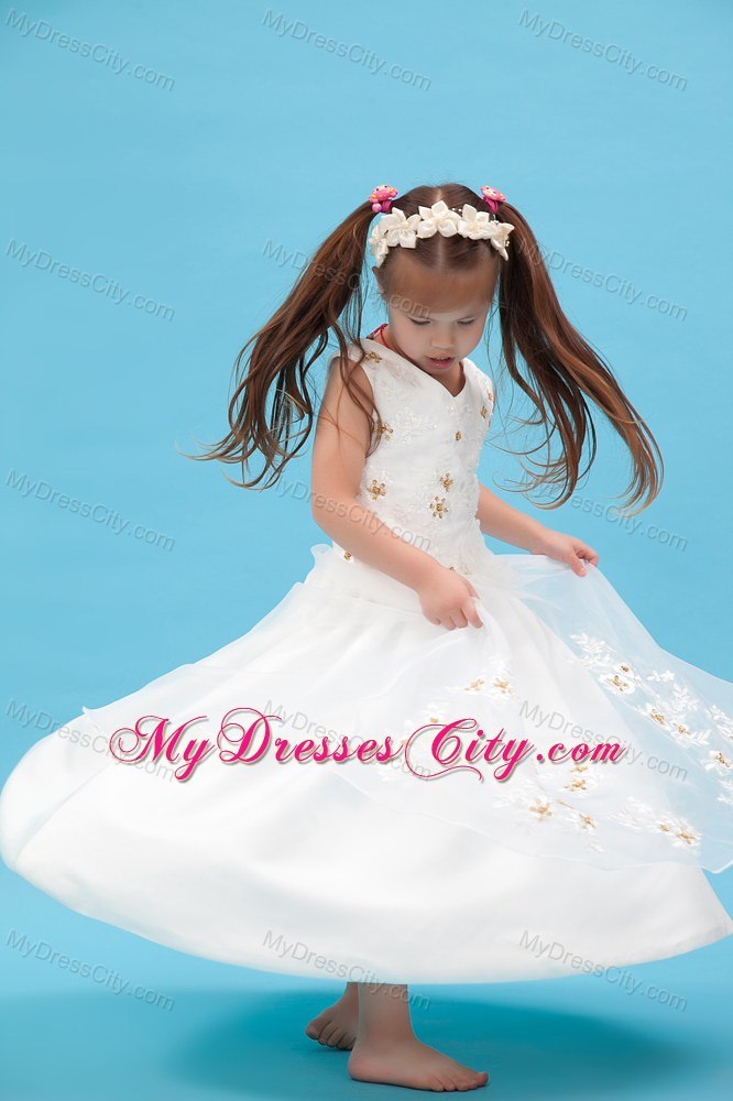 V-neck Floor-length Organza A-line Flower Girl Dress Appliques Accent