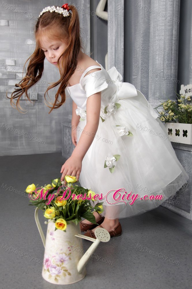 A-line Tea-length Flowers Decorate Flower Girl Dress Square Neckline