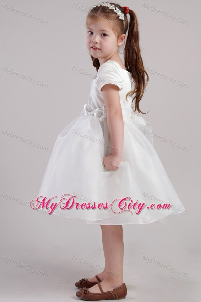 Square Short Sleeves and Flowers Decorate Little Girl Dress A-line Style