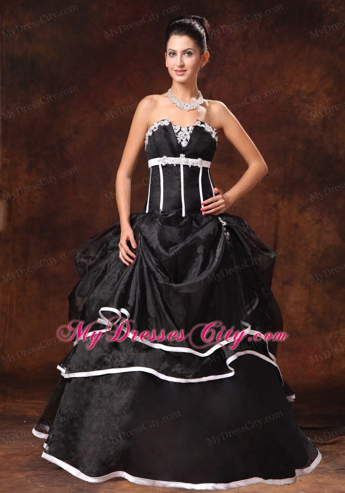 Appliques Strapless Pick Ups Black Prom Gown Dress with White Hem