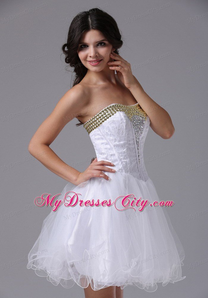 Pretty Strapless Beaded White Organza Short Prom Dresses for Cheap