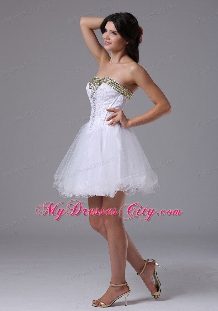 Pretty Strapless Beaded White Organza Short Prom Dresses for Cheap