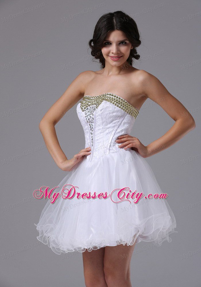 Pretty Strapless Beaded White Organza Short Prom Dresses for Cheap