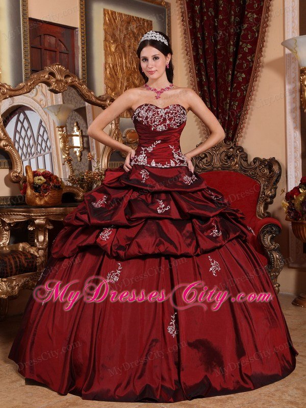 Burgundy Sweetheart Quinceanera Dress with Appliques