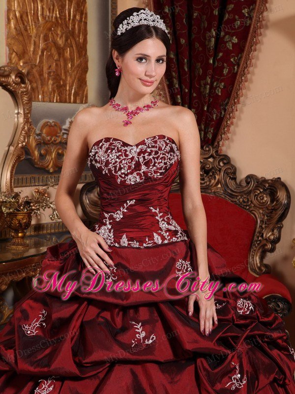 Burgundy Sweetheart Quinceanera Dress with Appliques