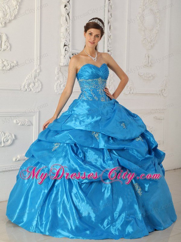 Long Appliqued Sweetheart Taffeta Quinceanera Party Dress