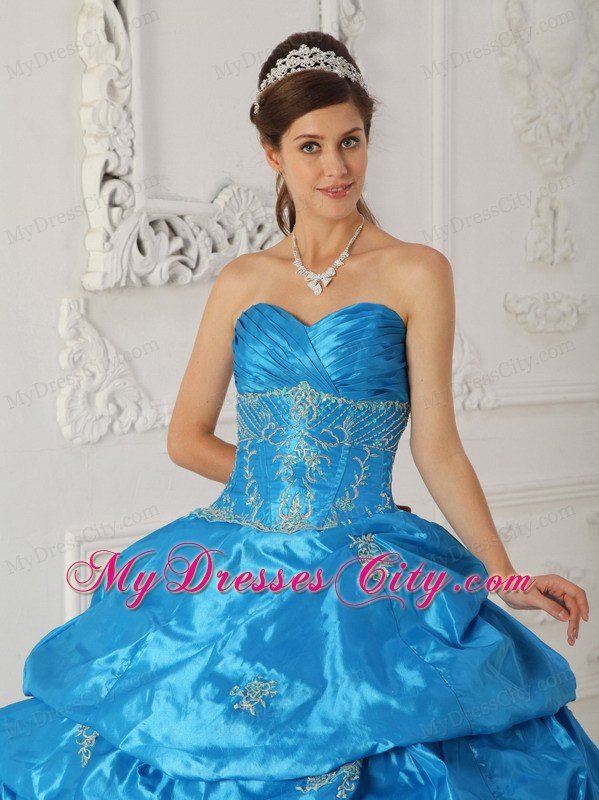 Long Appliqued Sweetheart Taffeta Quinceanera Party Dress